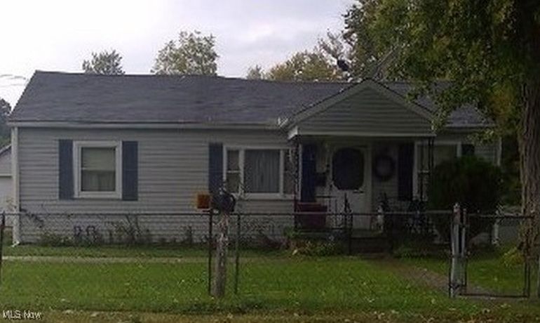 Real estate listing image
