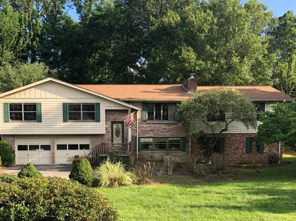 2301 Briar Cliff Rd, Jasper, AL 35504