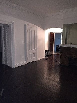 2nd image of 326 Warburton Ave
