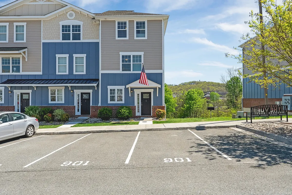 Building Photo - 1600 Wards Ferry Rd #807