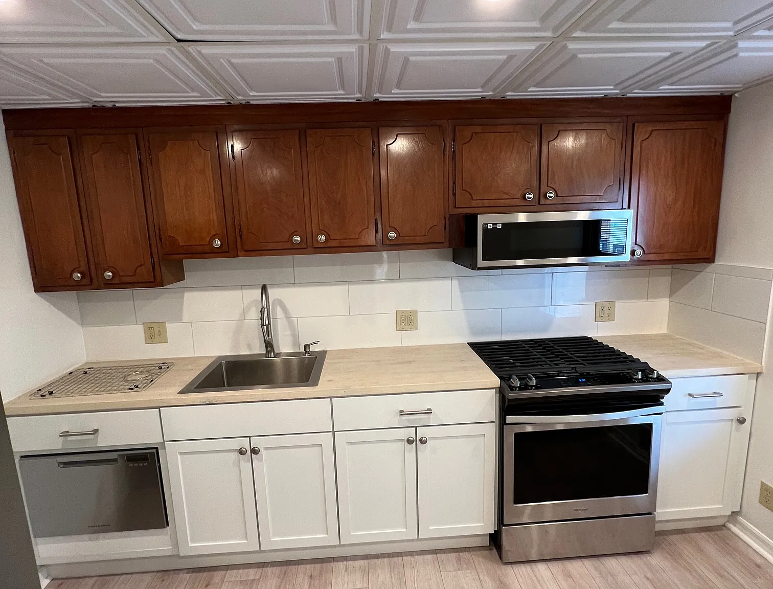 2 bed, 1.5 bath, 750 sqft, $1,725 — Photo 2