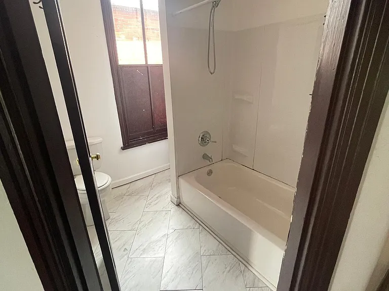 1931 N 4th St — Photo 20