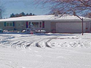 1815 N Harmony Dr, Janesville, WI 53545