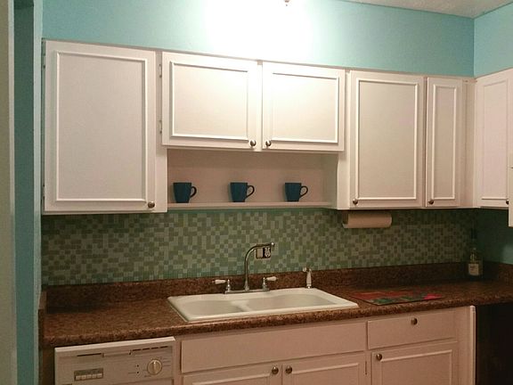 3rd image of 145 E Colonial Ct APT C