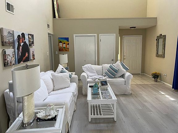 3rd image of 8407 Echo Creek Ln