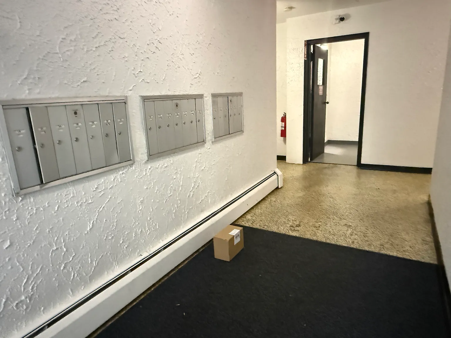 2 bed, 850 sqft, $2,650 — Photo 3