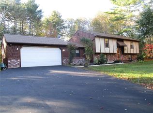 24 Dolly Pond Rd, Exeter, RI 02822