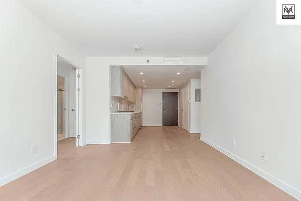 Rented by New York Residence | media 47