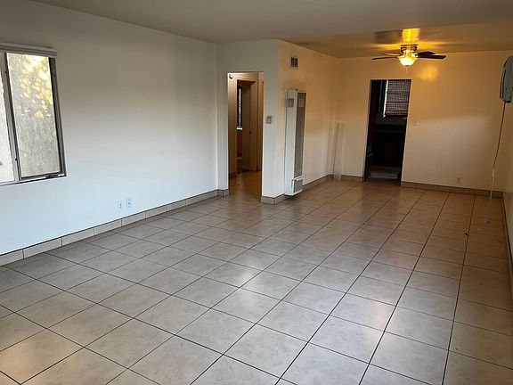 5th image of 2134 N Lincoln St