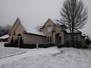 27996 Santa Anita, New Baltimore, MI 48047