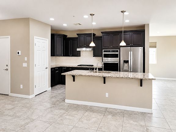 4th image of 3693 E Rakestraw Ln