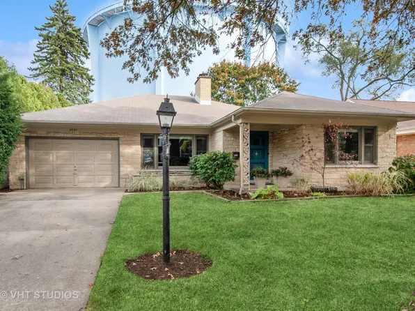2535 Princeton Ave, Evanston, IL 60201