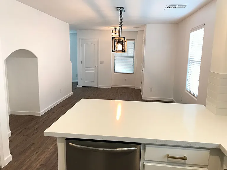 2548 E Megan St — Photo 18