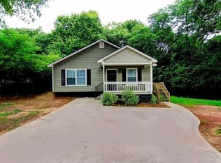 437 N 5th St, Griffin, GA 30223