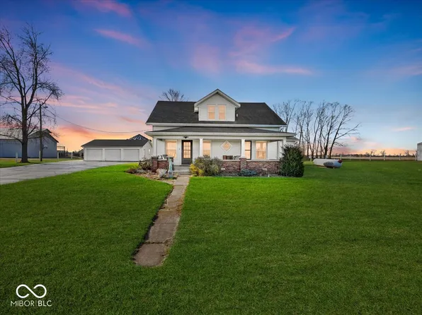 2083 E 750 S, Flat Rock, IN 47234