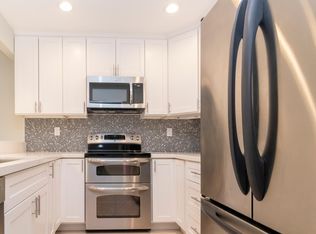 911 Apricot Ave APT F, Campbell, CA 95008
