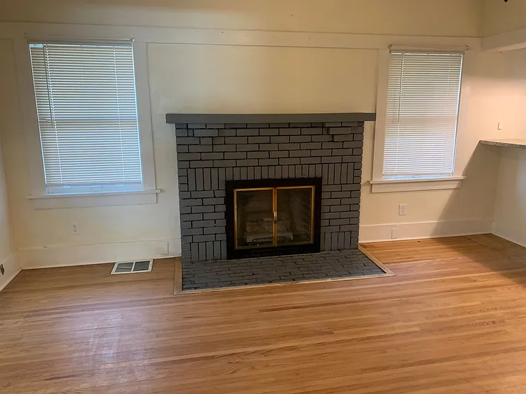 1817 7th Ave — Photo 9