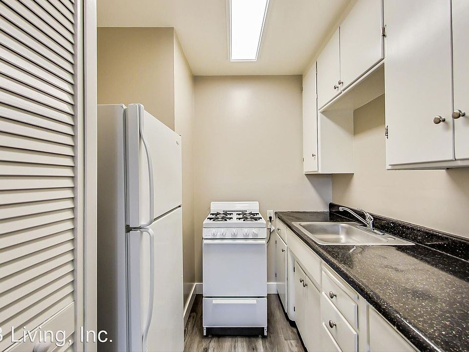1st image of 593 Saratoga Ave APT 3