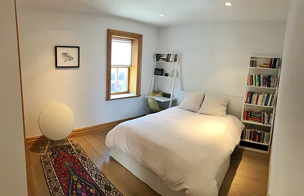 Rented by FirstService Realty (legacy) | media 9