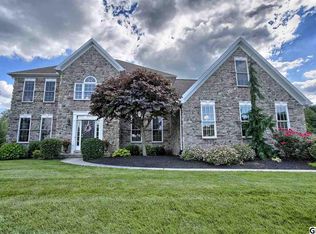 1616 Fox Hollow Rd, Mechanicsburg, PA 17055