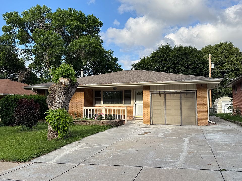 1st image of 850 N 59th St
