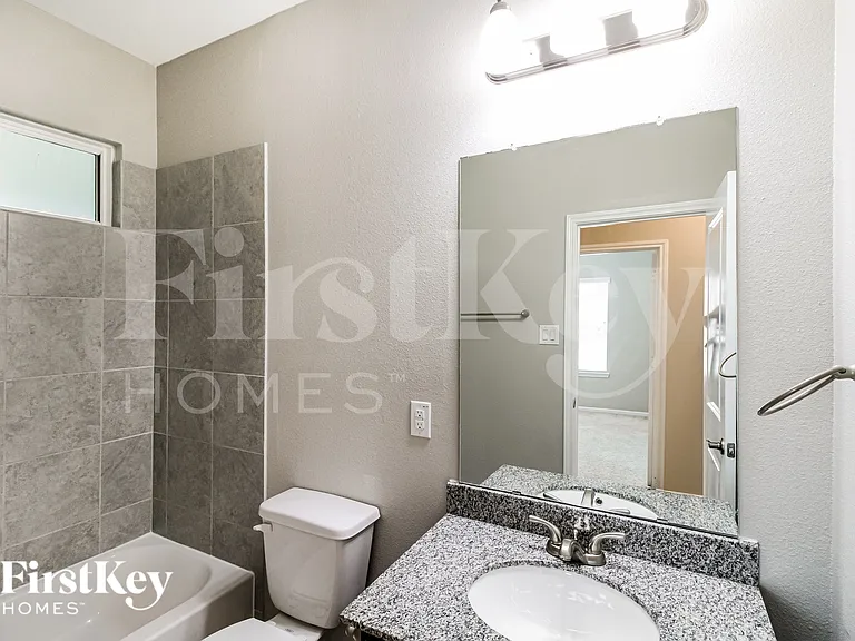 6434 Upper Leaf Ct — Photo 15