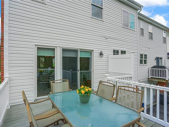 4th image of 127 Shenot Rd