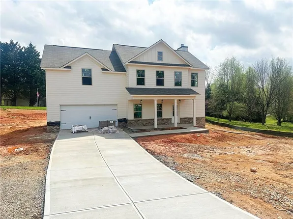 254 Chandler Heights Cir, Alto, GA 30510