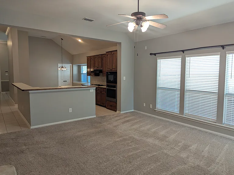4200 Tiffany Dr — Photo 15