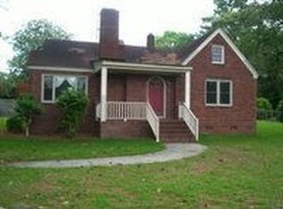 8105 Old State Rd, Holly Hill, SC 29059