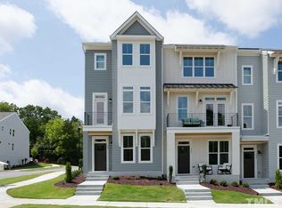 731 Peakland Pl, Raleigh, NC 27604