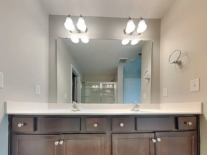 708 Andrews St NW — Photo 12