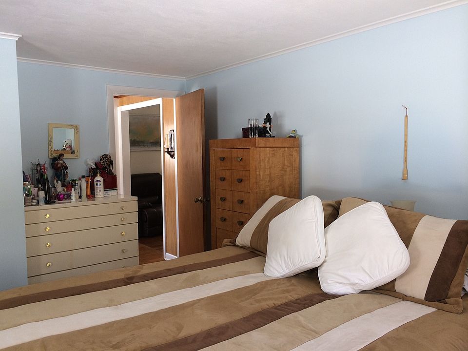 16 Damon Heights Rd Niantic, CT, 06357 Apartments for Rent Zillow