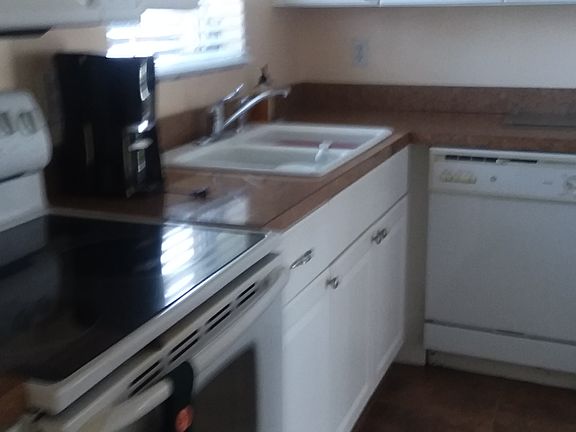 4th image of 6379 Pontiac Ln