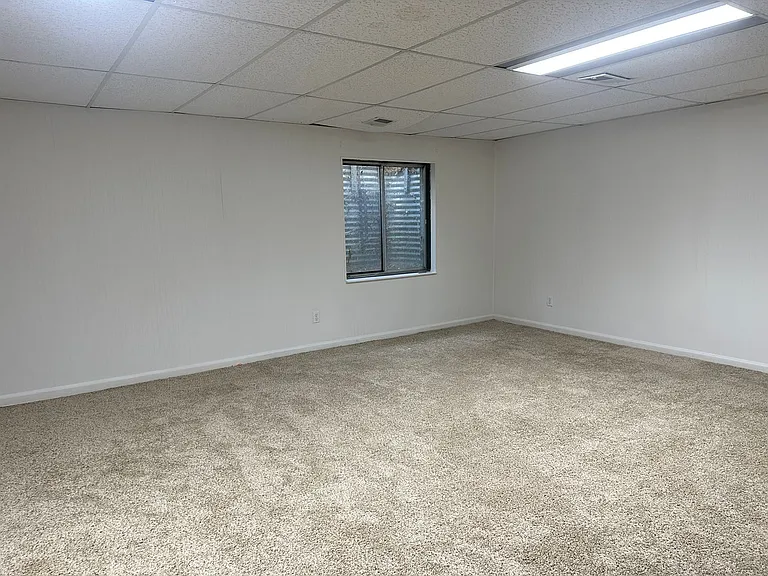 8024 Decatur St — Photo 11