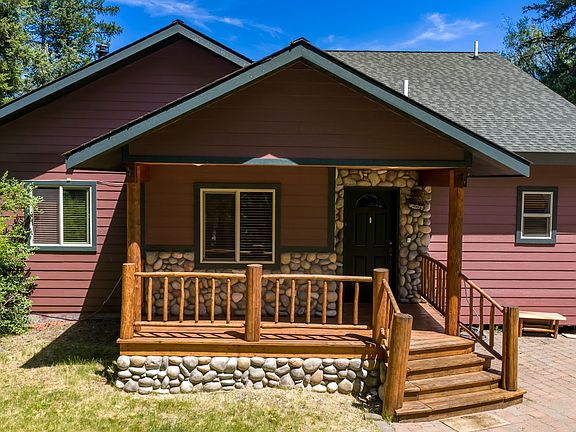 2nd image of 2229 Glen Lake Rd