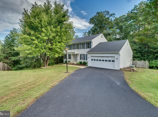 77 Dorothy Ln, Stafford, VA 22554
