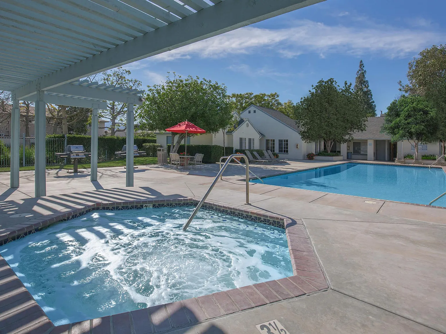 River Ridge Apartment Homes — Photo 3