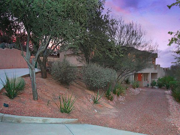 2nd image of 9775 N Calle Buena Vis