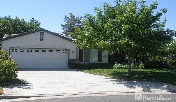 1st image of 2484 S Sabre Ave
