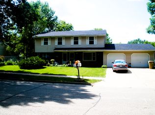 3124 Churchill Dr, Madison, WI 53713