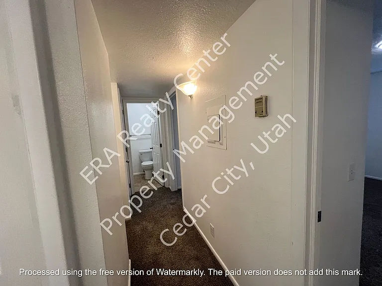 576 W 1045 N #A9 — Photo 12