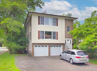 44 Newcomb Rd Floor 1, Tenafly, NJ 07670