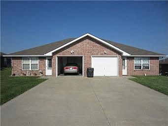 1st image of 602 N Austin St