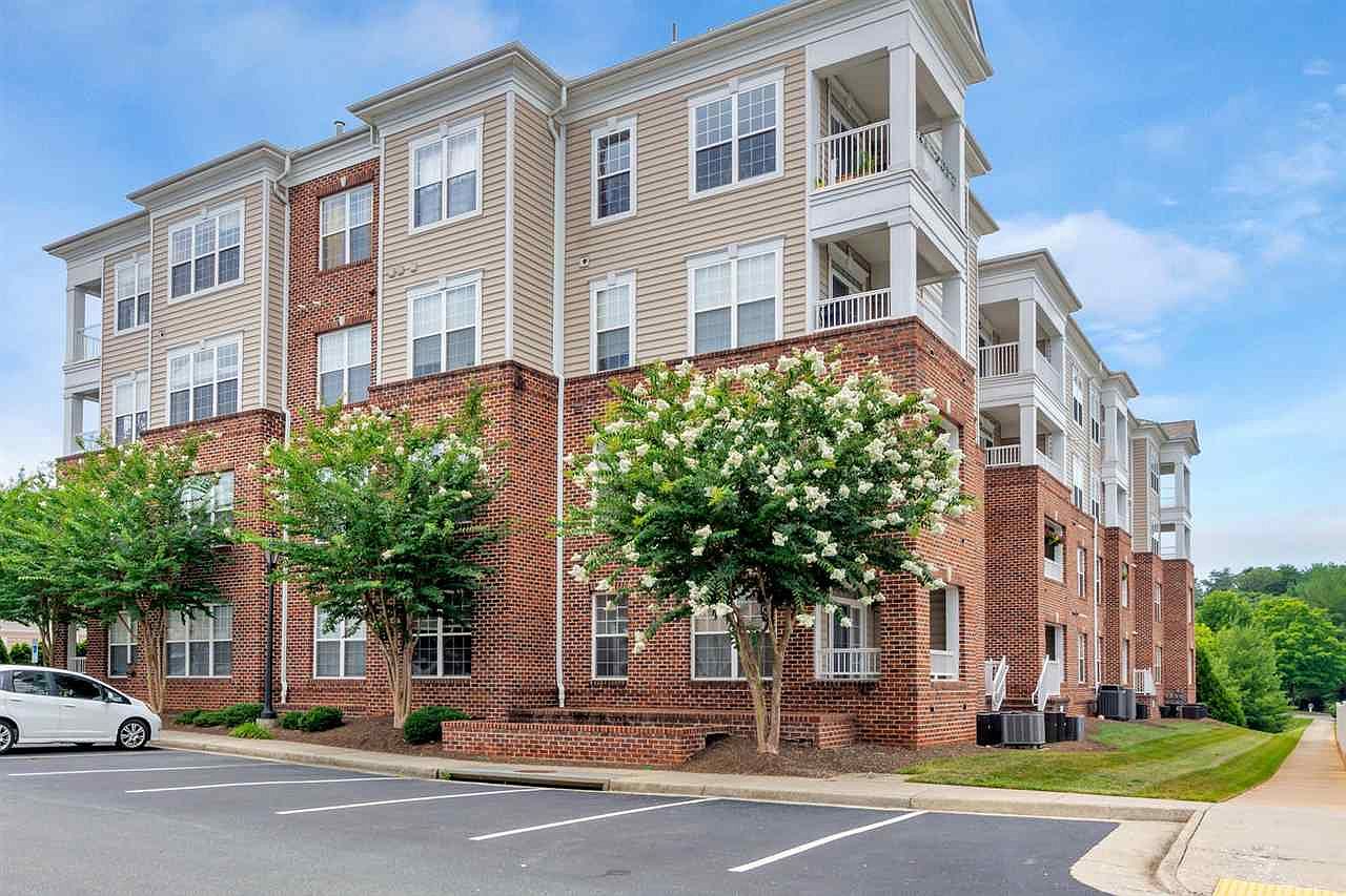 1051 Glenwood Station Ln UNIT 206, Charlottesville, VA 22901 | Zillow