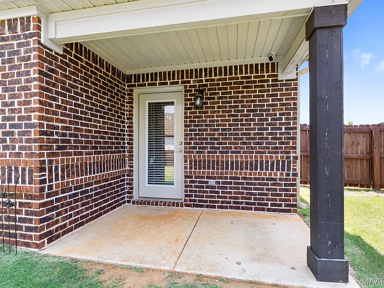 1005 Allison Dr — Photo 39