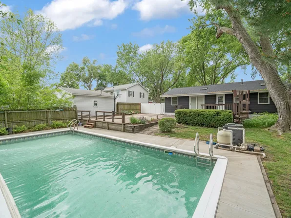 4151 55th St, Des Moines, IA 50310