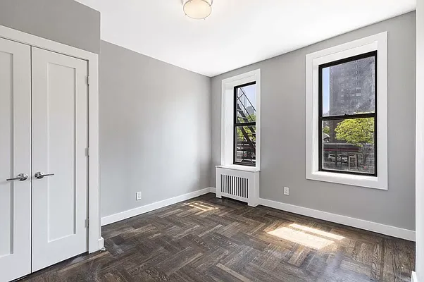 Rented by Tourma Realty LLC | media 21