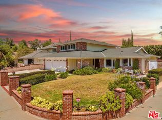 11100 Bradner Pl, Porter Ranch, CA 91326