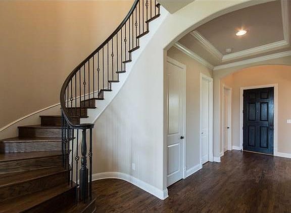 5th image of 1608 Faringdon Dr